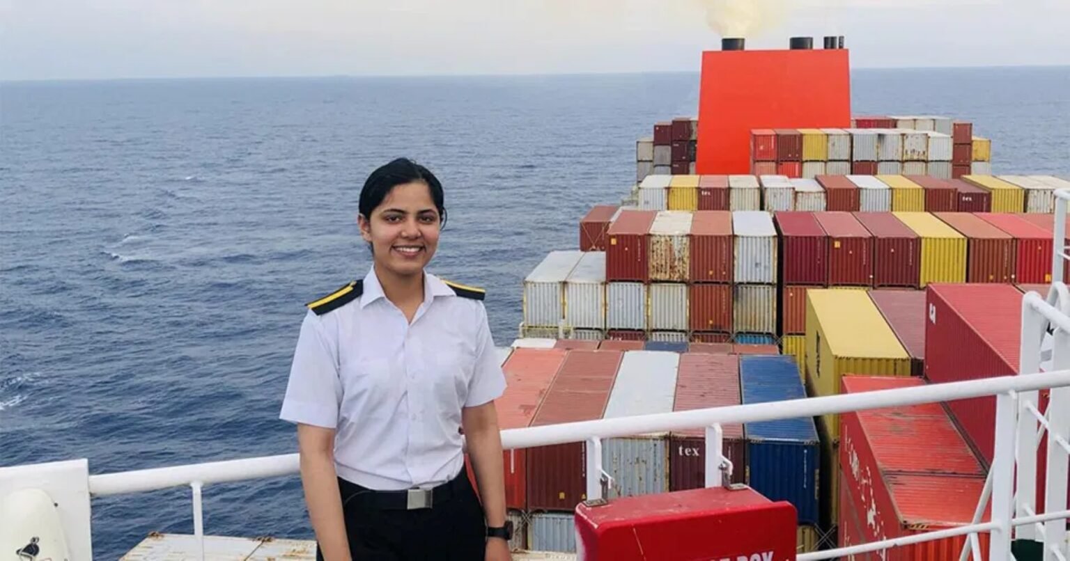 deck-cadet-urmi (1)